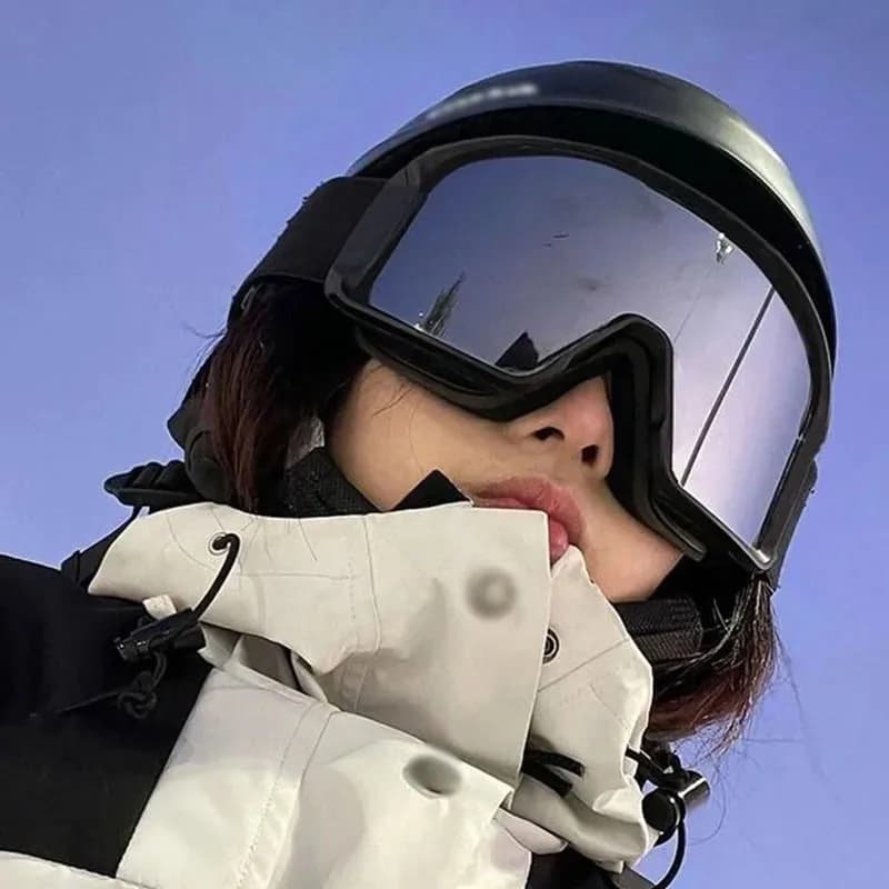 Occhiali da Sci Antiappannamento per Adulti con Lenti Antivento e Imbottitura in Morbido Pile, per Snowboard, Moto ed Escursionismo