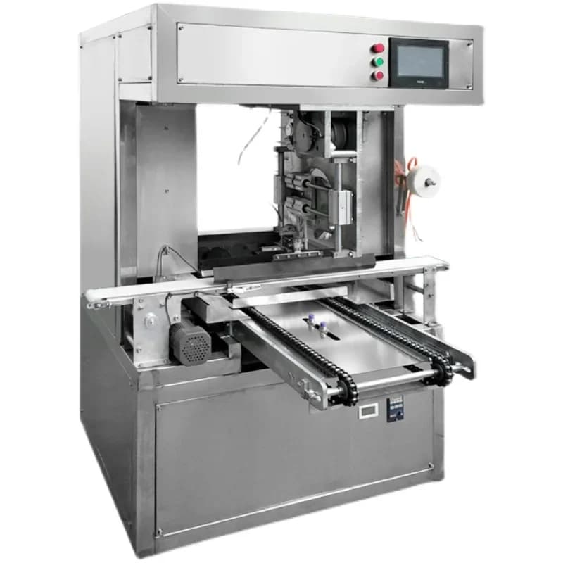 Macchina automatica per il rotolo di fiori Macchina per il pane al vapore quadrata commerciale che forma la linea di assemblaggio macchina a pendolo per il pane al vapore