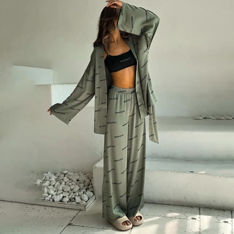 Stampa Pigiama femminile Abito da 2 pezzi Manica lunga Con lacci Indumenti da notte Camicie da notte sexy con scollo a V Pantaloni Set di indumenti da notte casual