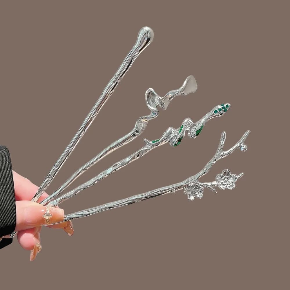 New Chinese Style Silver Metal Hair Stick Twisted Wave Plum Blossom Snake Shape U Hairpin Hanfu Qipao Coiled Hair Accessory