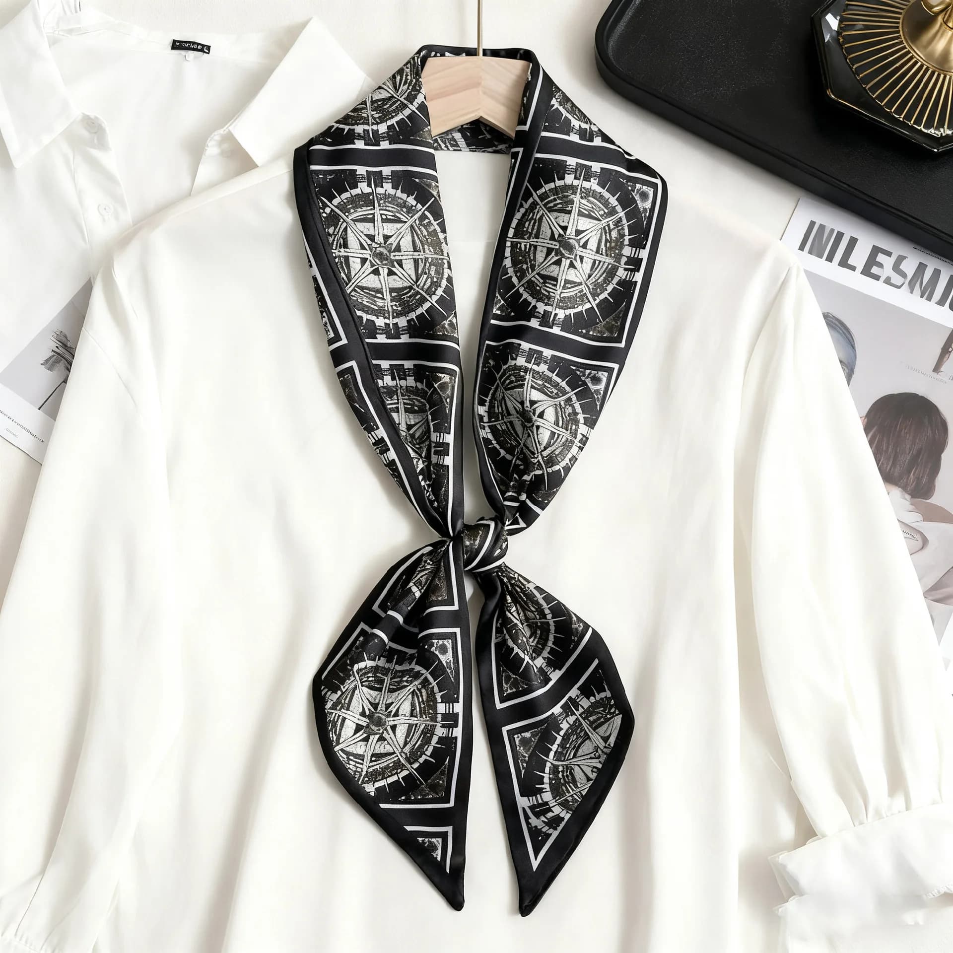 Sciarpa di seta lunga di design di lusso Stampa cavallo femminile Sciarpa sottile e stretta Borsa Fascia per capelli Sciarpe a nastro Fazzoletto da collo da donna Foulard regalo