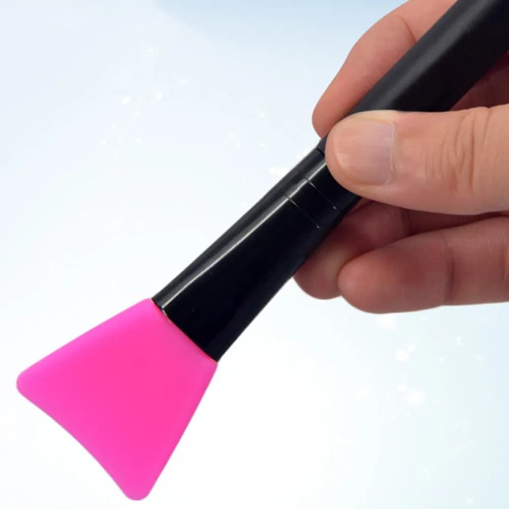 Set of 6 Silicone Brushes for Face Mask with Black Wood Handle, Disposable Flat Applicators for Fango Mask and Body Lotions