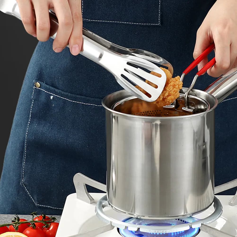 Set of 2 litre stainless steel deep frying pans, small oil anti-scratch pan, portable cooking pot.