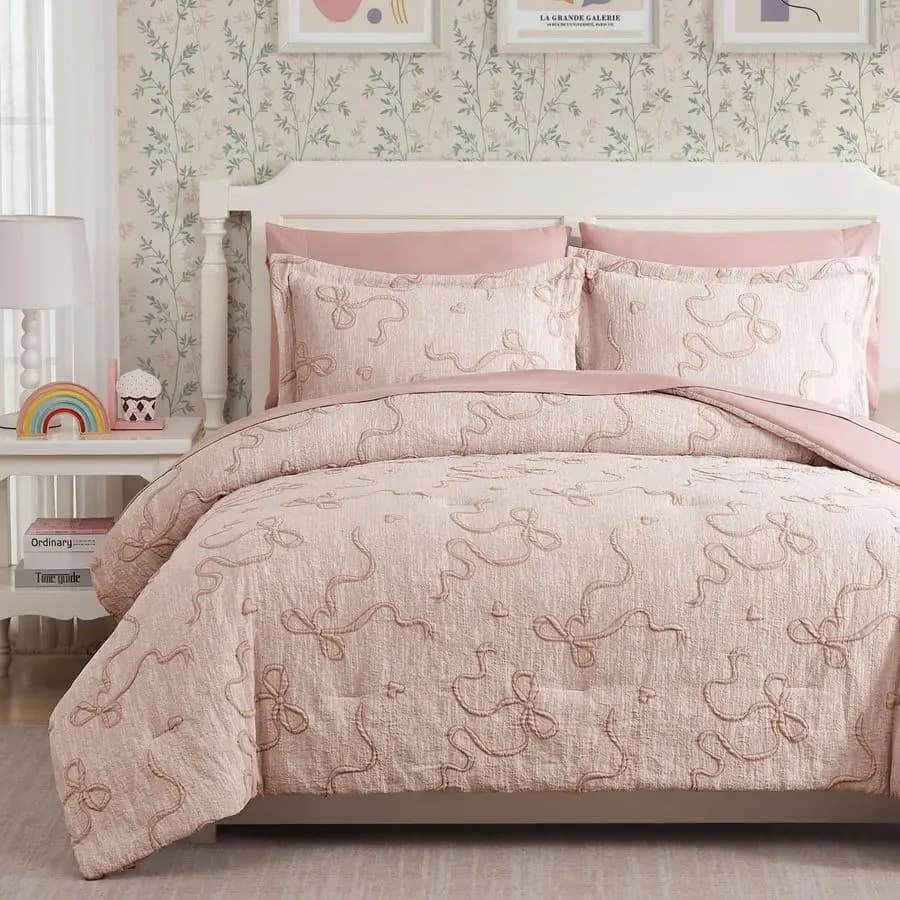 Set of pink baby cover for girls, 5 pieces, with jacquard bow, set bedding in a bag, with sheets, pillows and decorative pillows.