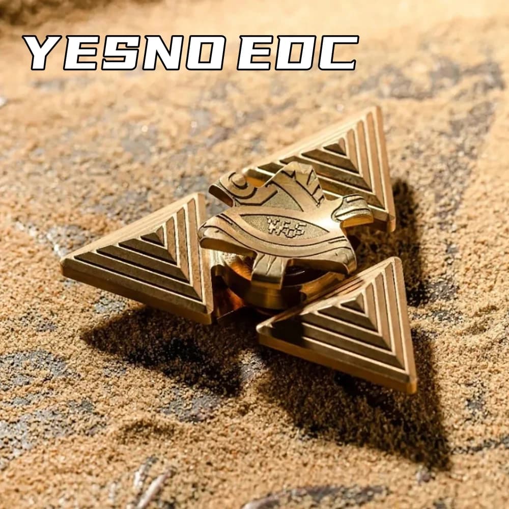 YESNO EDC Ziggurat Brass Fidget Spinner, Giocattoli Antistress per Adulti, Fidget Spinner a Tre Lame, Design Originali, Gadget per Alleviare l'Ansia