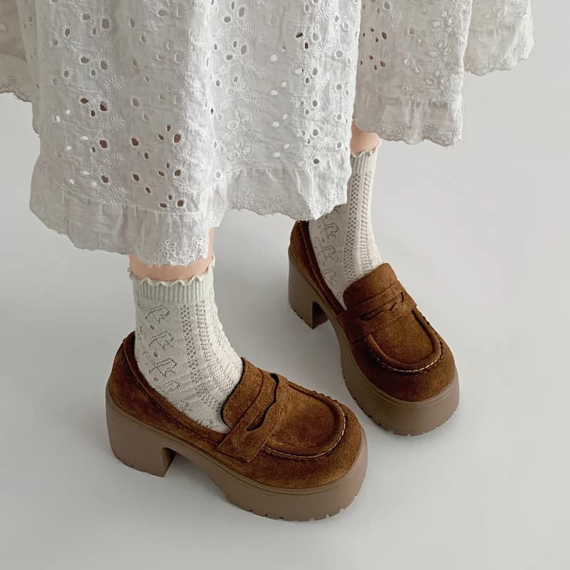 Mocassini Chunky Vintage da Donna, Scarpe Basse Slip-on Semplici, Nuove Scarpe Eleganti con Plateau per Aumentare l'Altezza Primavera 2026