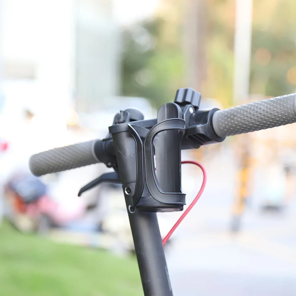 Electric Scooter Water Bottle Holder Cage Skateboard Rotatable Kettle Mount for M365 PRO 2 Kick Scooter Water Cup Rack