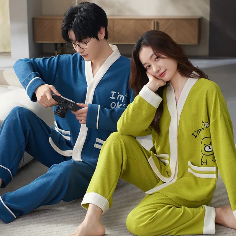 2023 pigiameria pigiama in cotone coppia Set pigiama lungo abbottonato pigiama donna uomo Loungewear Plus Size Pj Set Kimono