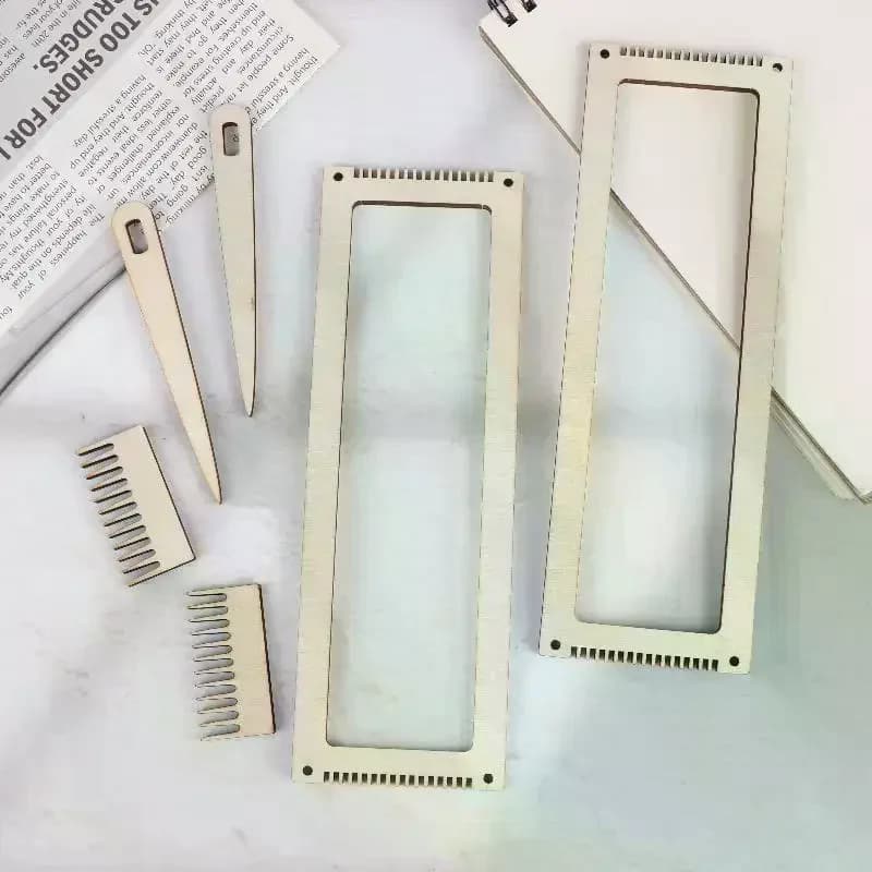Wooden Weaving Kit, Wooden Stand Crochet Yarn Tool, DIY Comb Thread Wireframe Mini Wooden Weaving Loom Kit 6-Piece