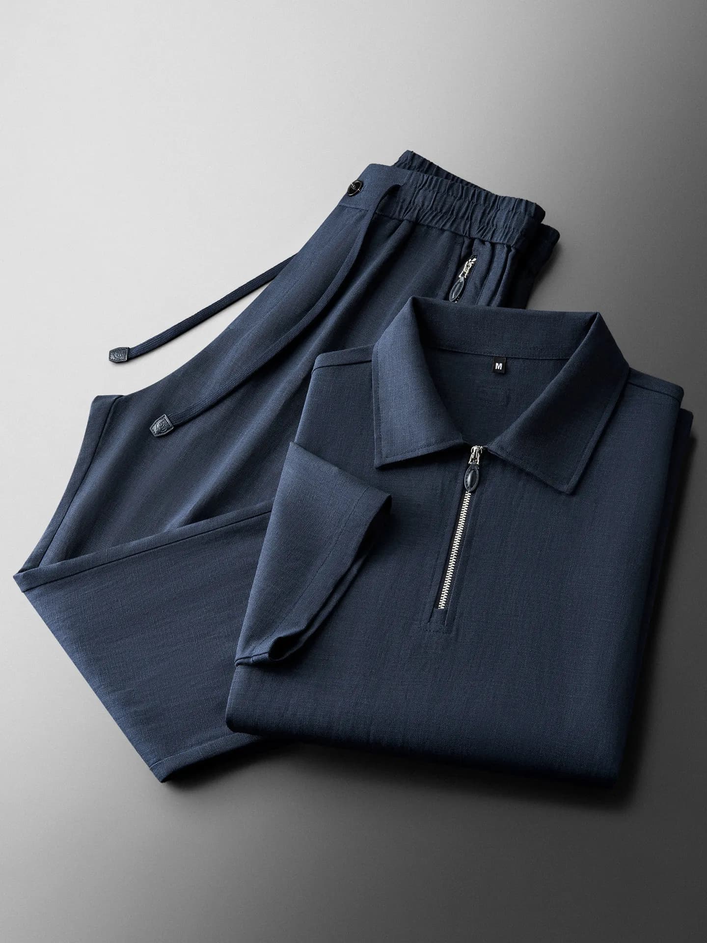 Completo sportivo casual da uomo estivo di alta gamma, in cotone e lino, tinta unita, stile old money, senza colletto, con mezza zip.