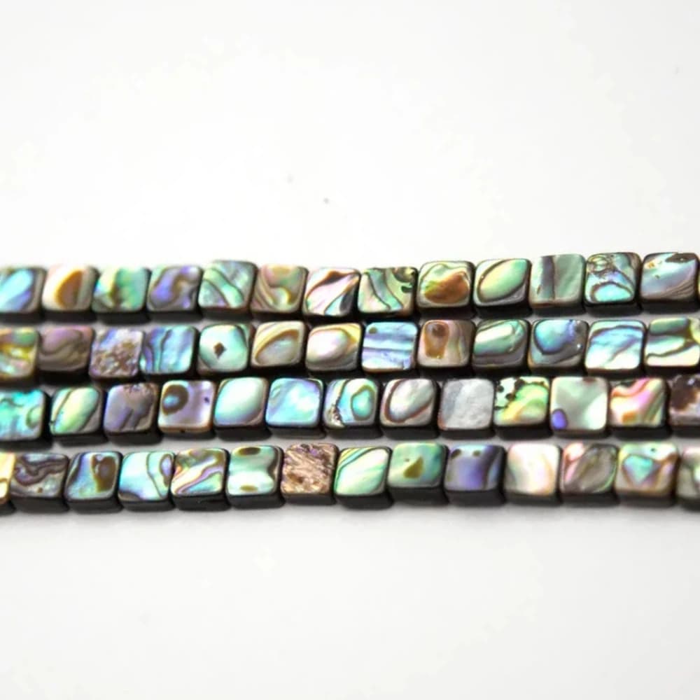Filo di perle di conchiglia naturale a forma quadrata 6x6mm, 10 pezzi o 1 filo, perle di conchiglia di abalone all'ingrosso per la creazione di collane e braccialetti fai da te