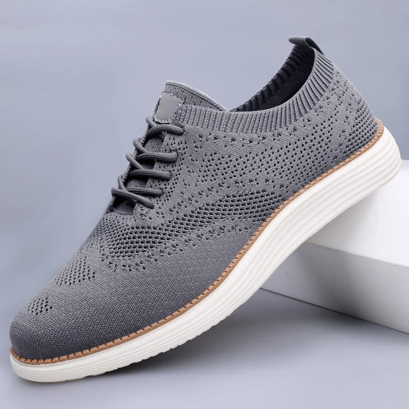 Scarpe casual in rete da uomo di vendita calda primaverile Scarpe da corsa sportive da uomo antiscivolo resistenti all'usura Scarpe da trekking all'aperto comode
