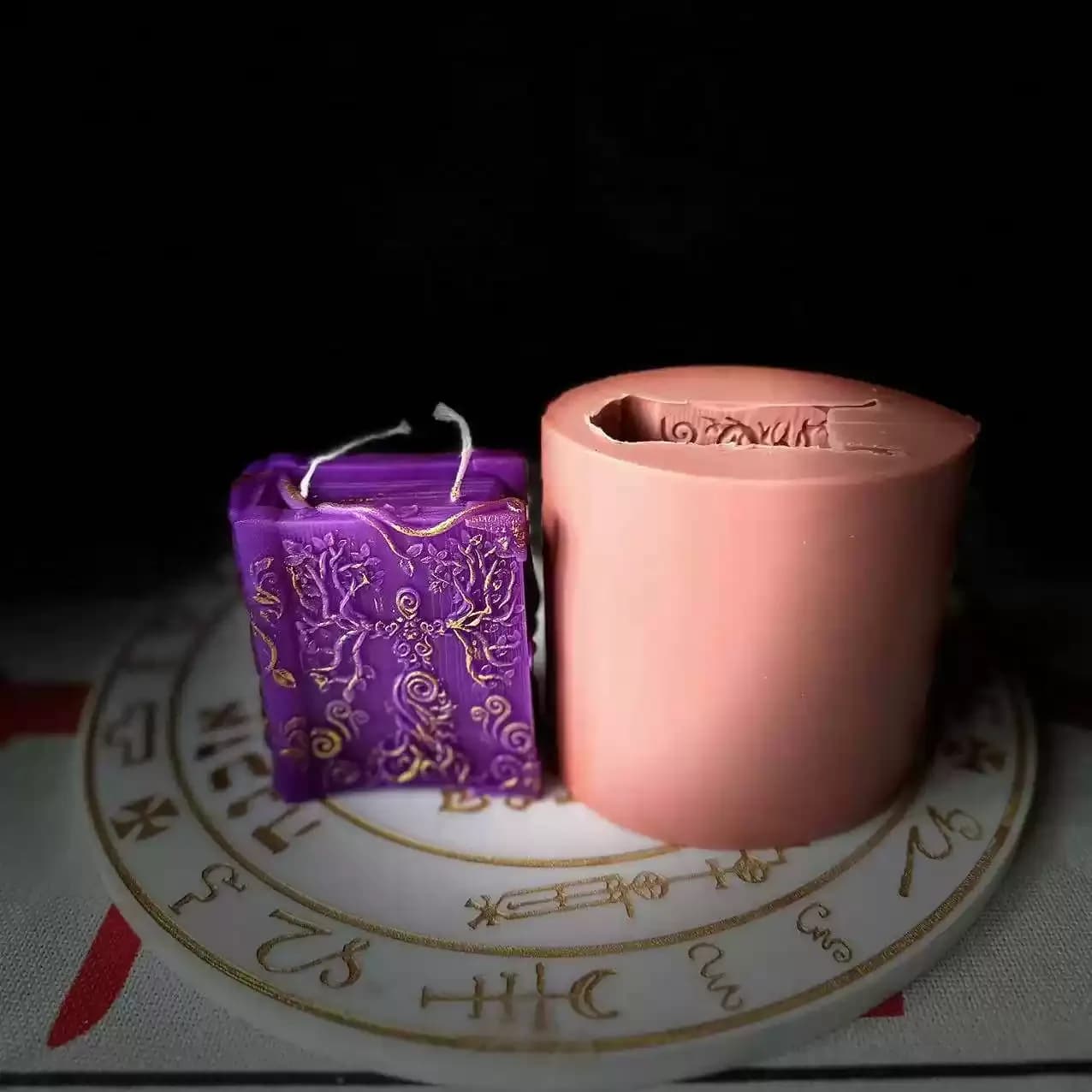 Stampo Wicca Grimoire, stampo in silicone per libro di incantesimi per candele in resina, stampo per candele per forniture rituali di stregoneria