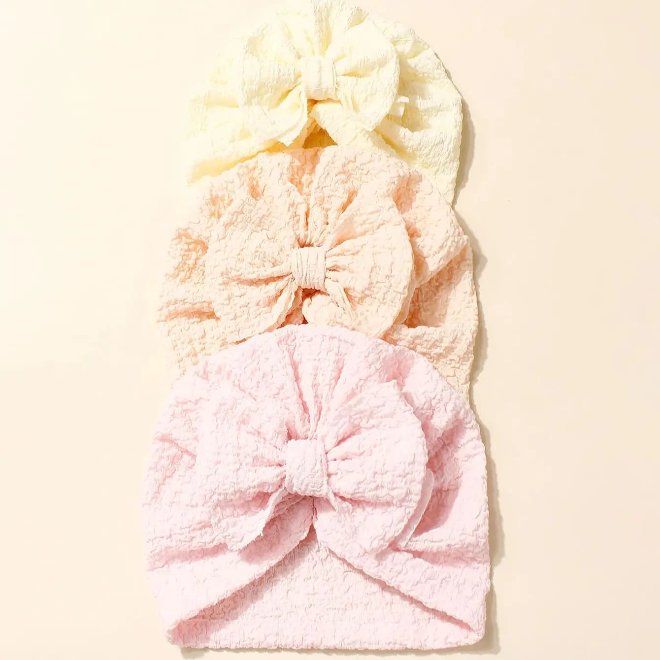 Set di 3 colori Nuovo cappellino per neonati Grazioso cappello per bambini con fiocco in tinta unita Berretto morbido e traspirante per neonati