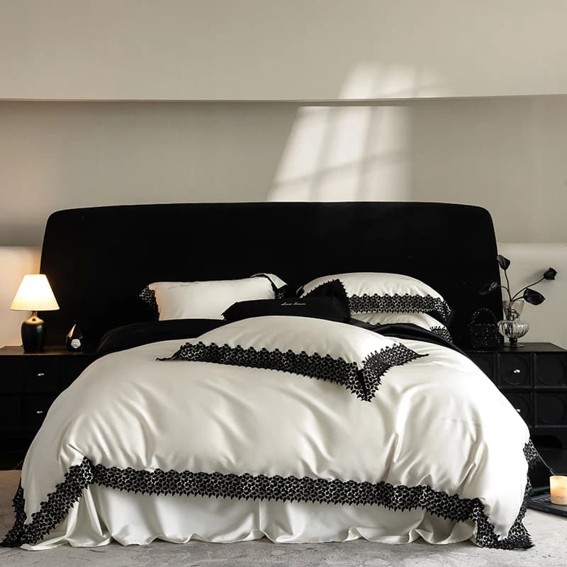 Set Biancheria da Letto Ricamato con Bordo in Pizzo Nero 1000TC in Lyocell Cotone Morbido e Setoso, Set Copripiumino/Lenzuolo con Angoli e Federe 4 Pezzi