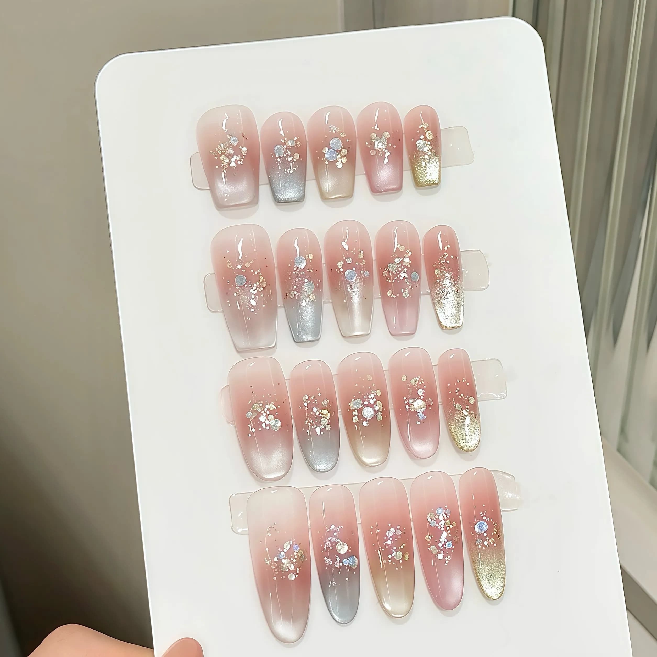Hand-made print on nails Fairy Cateye rainbow with design Gillter Nails Reusable wearable handles Full cover Nail Art