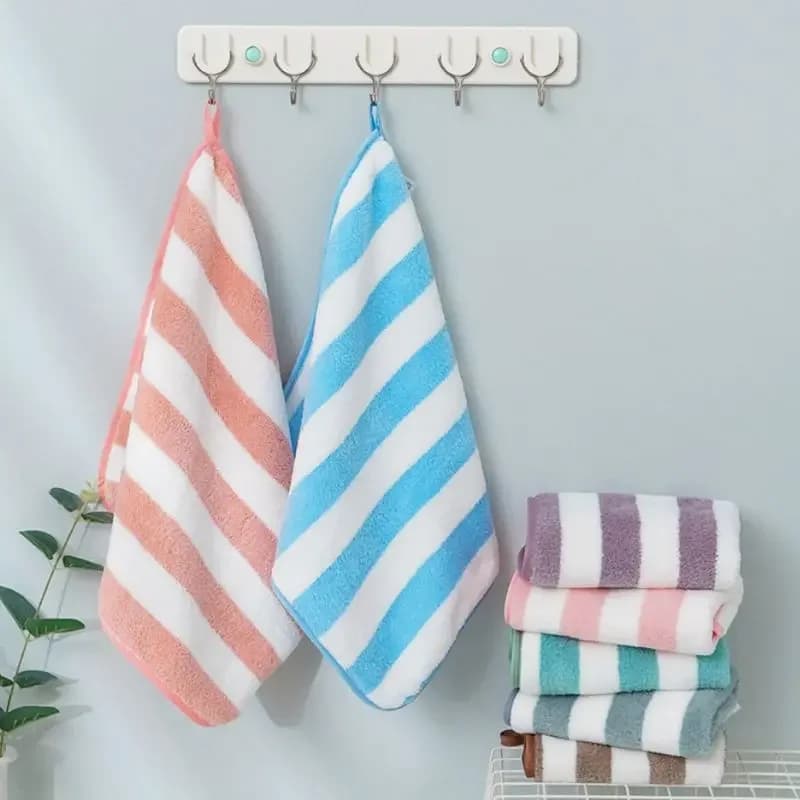 Asciugamani Morbidi per Lavaggio Mani 30*30CM, Delicati e Assorbenti in Poliestere a Righe, Perfetti per Bagno e Viaggio