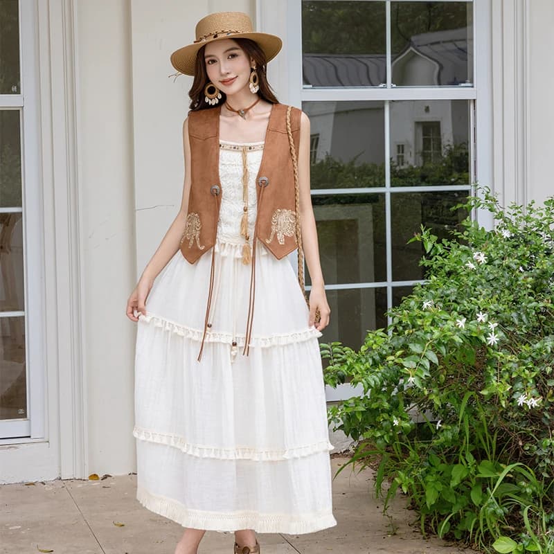 Embroidered Elephant Design Jacket Vest White Fringed Half Skirt Outfit for Photography Travel in Xinjiang Ethnic Style