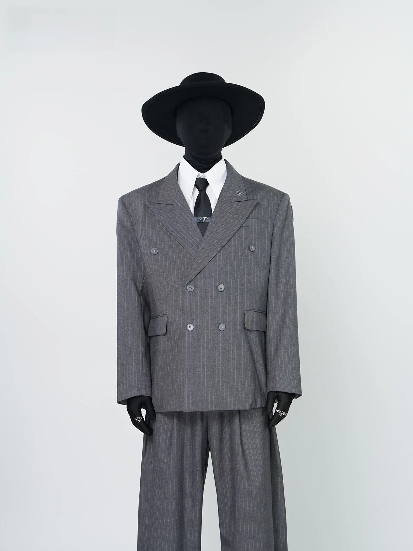 VE2 Men's Large Size Casual Suit Jacket with Shoulder Pads Loose Fit Elegant Grey Stripe Design for Commuting And Business