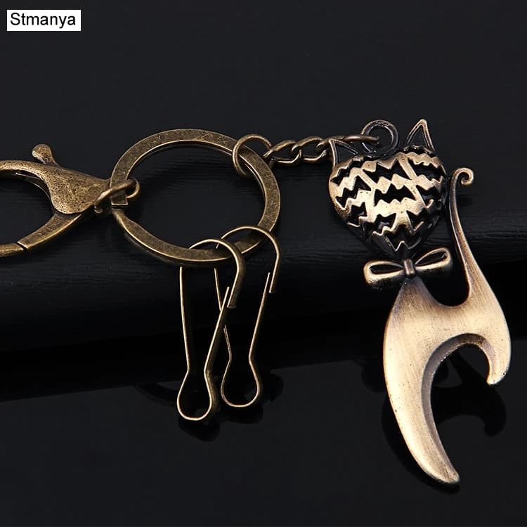 Hot Car Keychain Men Metal Keychain Women Keychain Bag Accessories for Keychain New Jewelry Gift for K1303 Party