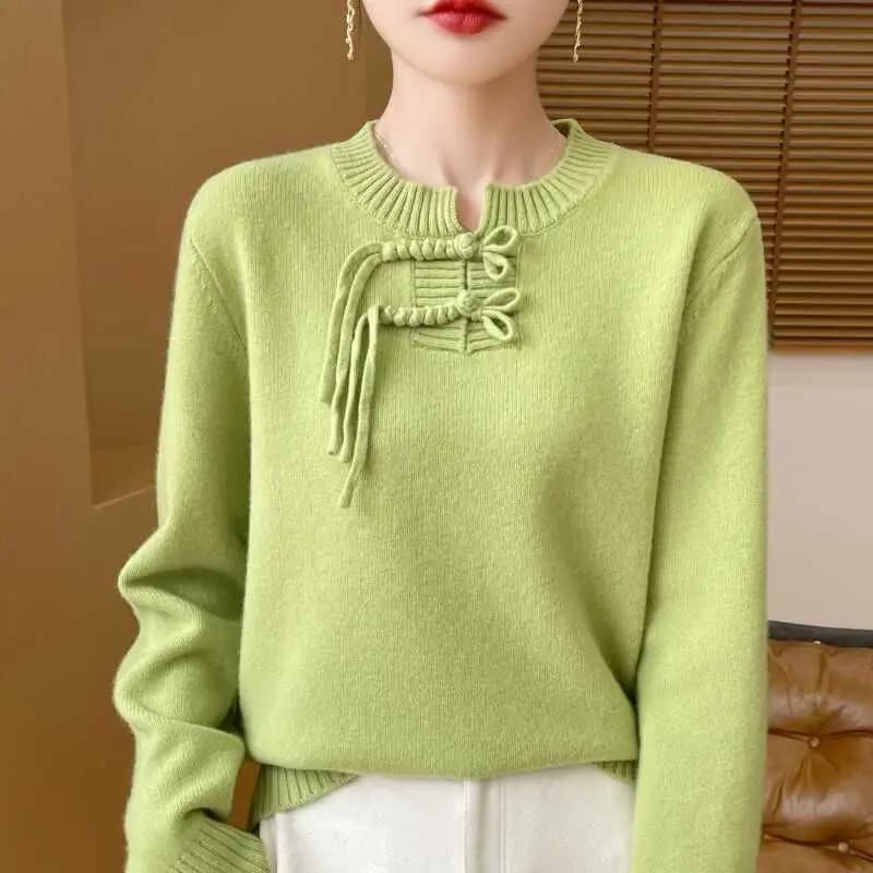 Nuovo maglione lavorato a maglia con fibbia in stile cinese per donna in autunno e inverno girocollo maglione ampio alla moda base versatile