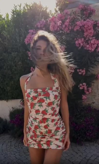 Women Floral Wrap Hip Short Skirt Chic Square Neck Hanging Neck Slim Mini Suspender Dress 2026 Summer New Vacation Date Outfit