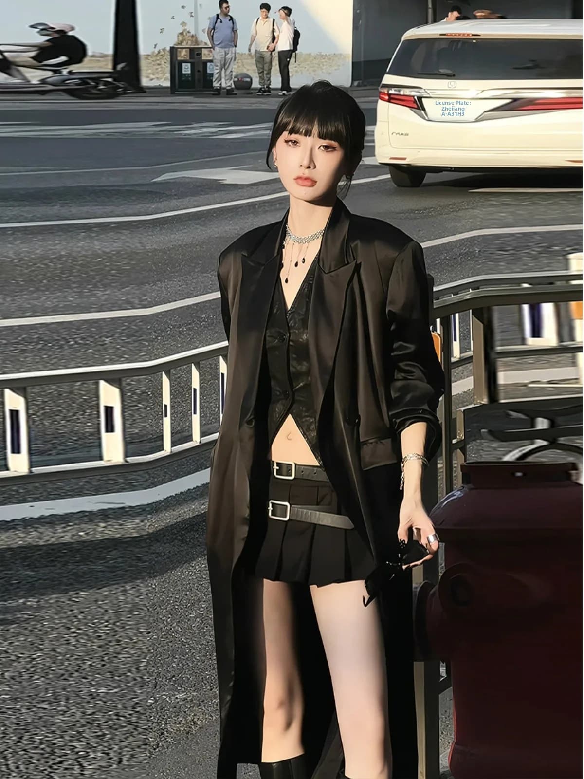 Black Shoulder Pad Suit Jacket Women's Mid-Length Autumn Winter Coat Cool Sweet Style Korean Version Button Detail Straight Cut