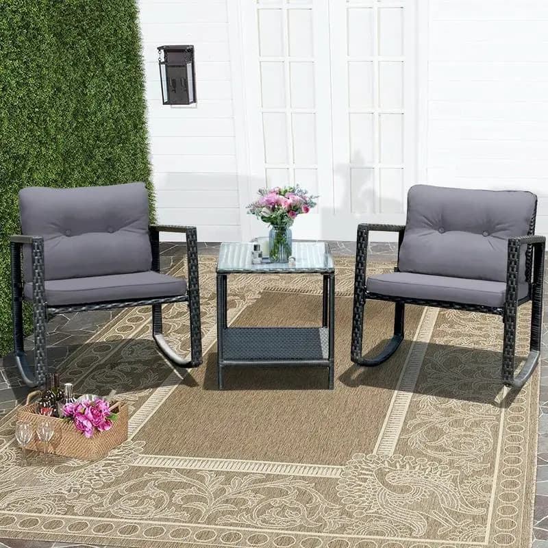 Set da 3 pezzi in rattan imbottito per patio con sedia a dondolo e tavolo - Grigio