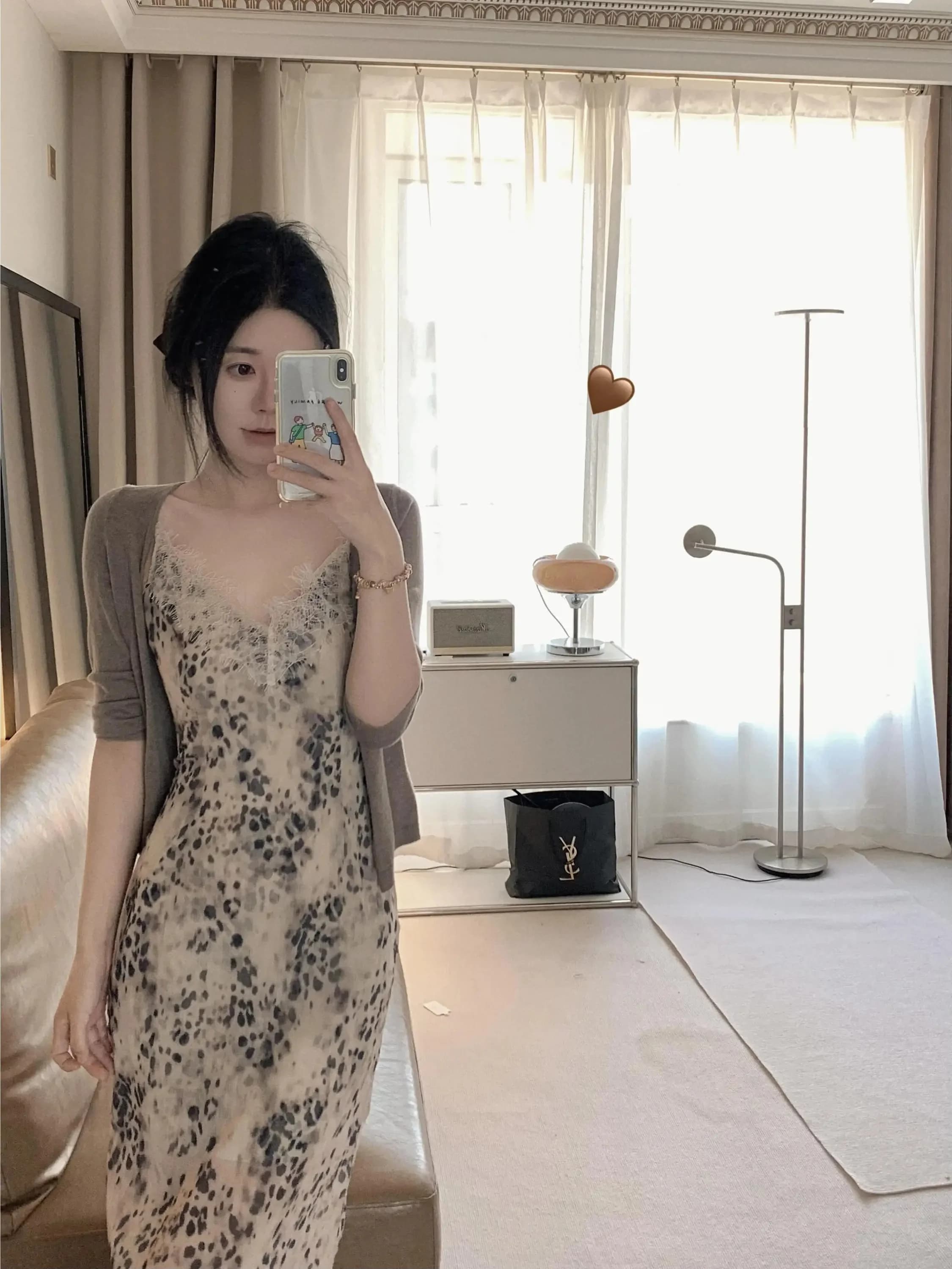 Pure Desire Sexy Leopard Print Lace V-Neck Strap Dress Women's Summer 2026 New Waist-Cinching American Style Long Skirt