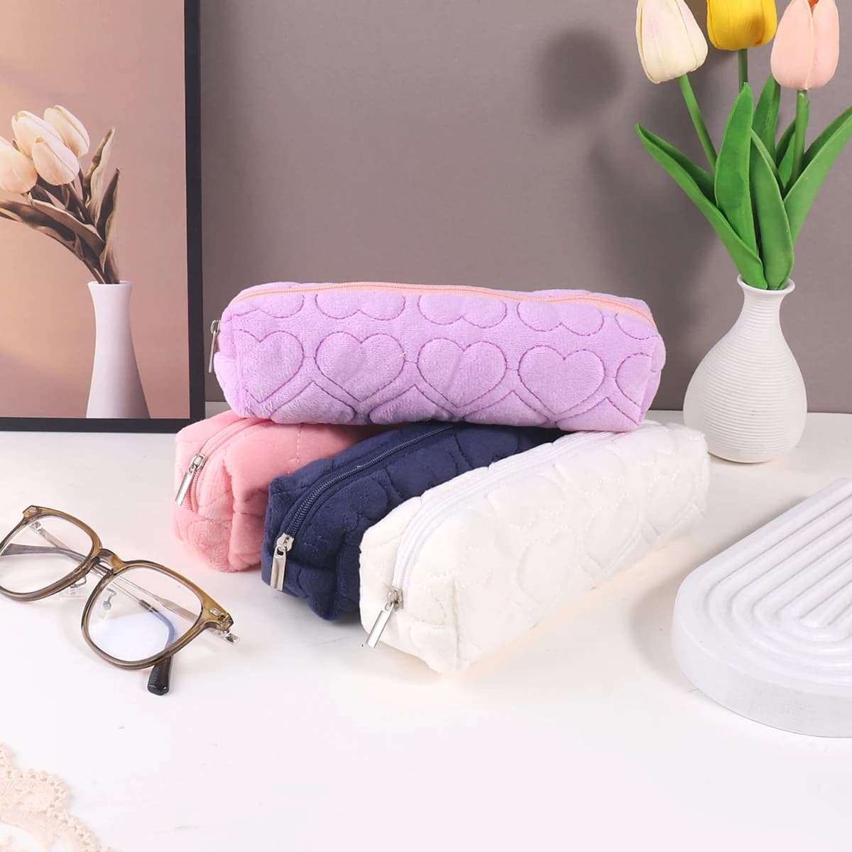 Astuccio creativo con motivo a cuore per San Valentino da 1 pezzo, materiale scolastico di moda portatile Astuccio per matite Elementi essenziali per la conservazione del desktop