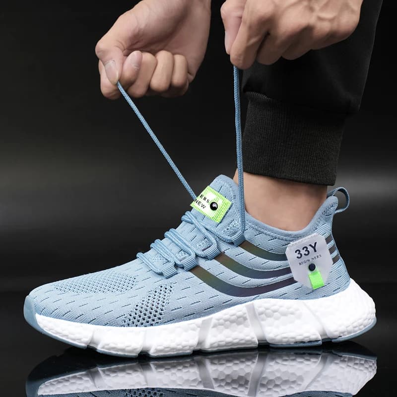 Sneakers da donna 2023 nuove scarpe con plateau da corsa bianche traspiranti in mesh comode scarpe sportive da uomo all'aria aperta di marca Tenis Masculino