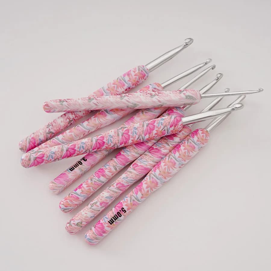 Set di uncinetti a forma di fiore da 8 pezzi - Ago da maglia ergonomico in plastica per maglioni, sciarpe e progetti artigianali - Strumento per tessitura fai da te