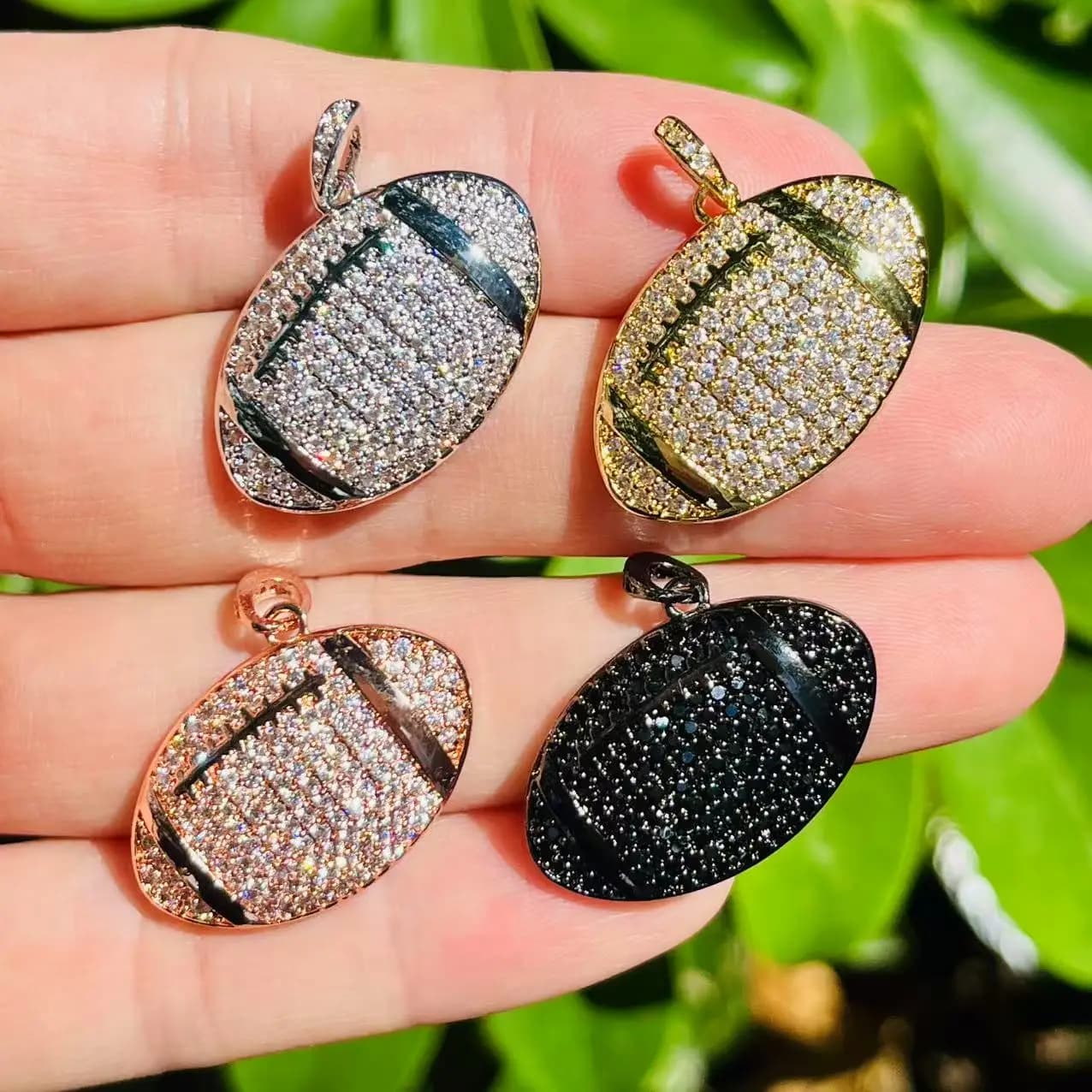 5 pezzi CZ Pave Fascino da football americano in rame stile sportivo per realizzare braccialetti fai-da-te