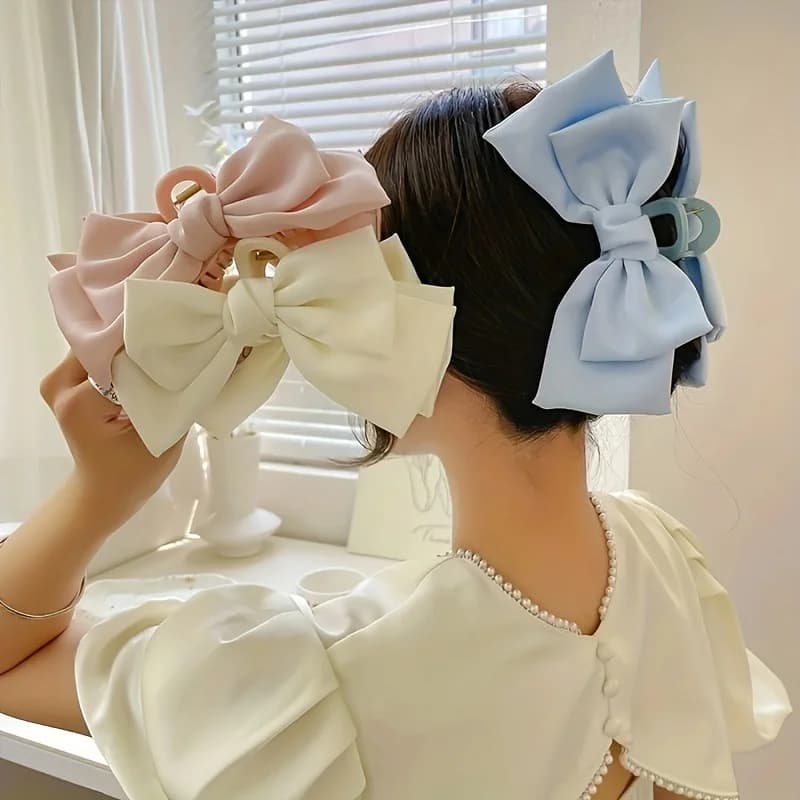 Clip for handle with super big bow Hair clip Cute hair accessory with high-end clip for women Hair claws with Bowknot headdress