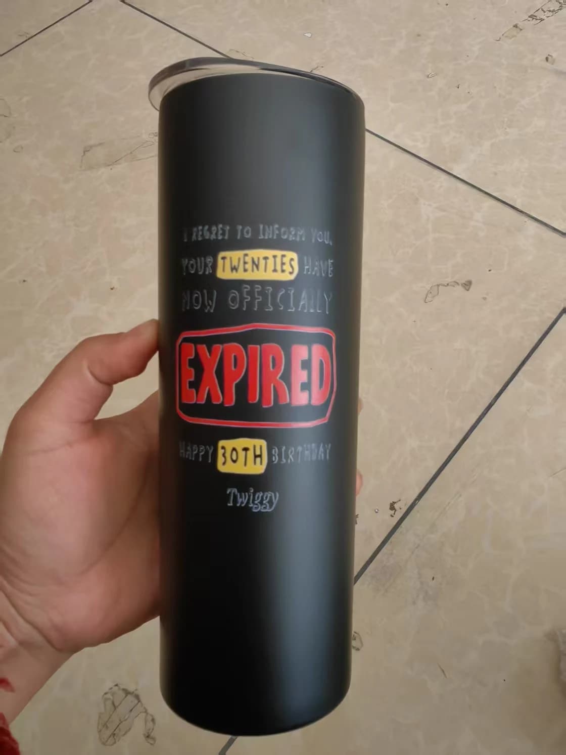 Prezzo di fabbrica Birra fredda skinny Tazza da 20 once con coperchio sigillante Bottiglia d'acqua per vino per bere Thermos Bicchiere in acciaio inossidabile