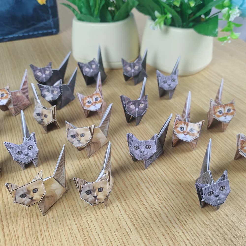 50pcs DIY Cat Origami Kit Cute Cat Folding Paper Creative Handcraft Activities Ideal Desktop Decoration and Gifts for Pet Lovers