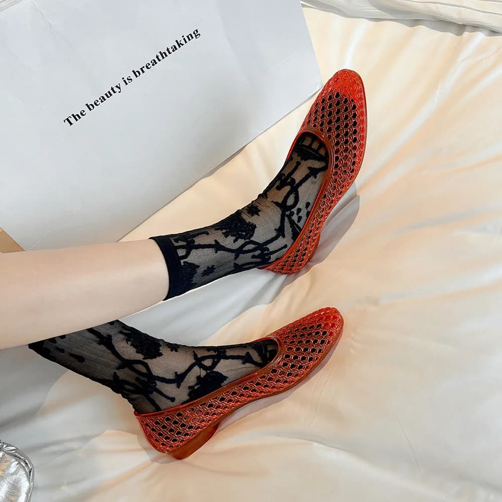 2026 women's new jelly shoes, shallow mouth single shoes, PVC outdoor casual pointed slippers sandals