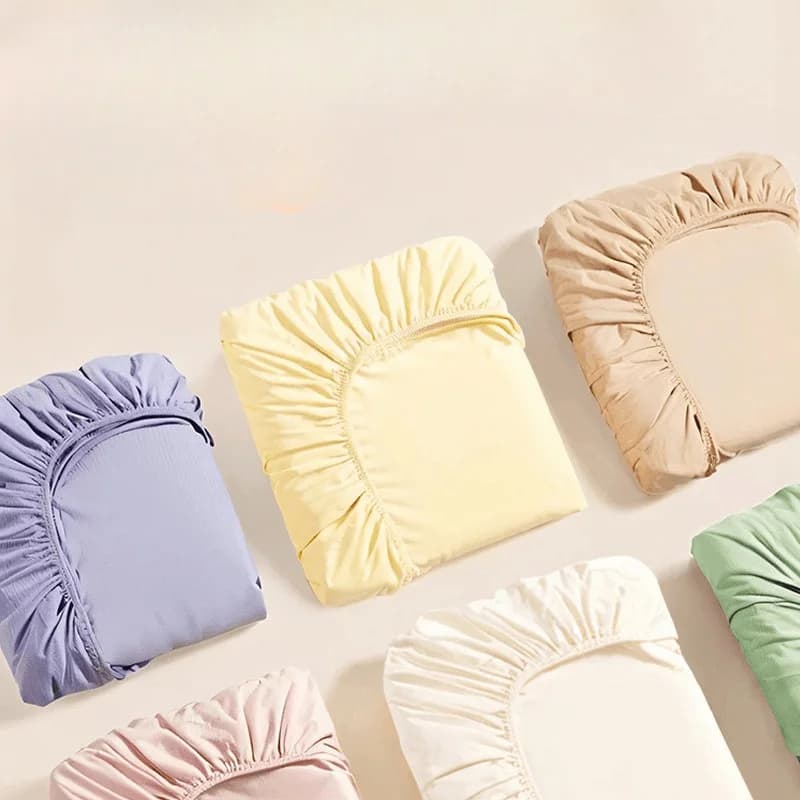 Disposable bed sheets, pillowcases, duvet covers, fitted sheets, hotel and travel bedding