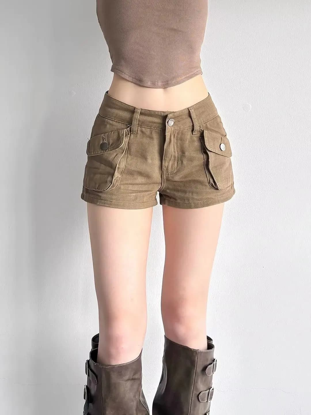 American Style Spicy Girl Khaki Denim Shorts Women Summer Retro Versatile Slimming Workwear Casual Butt Covering Hot Pants