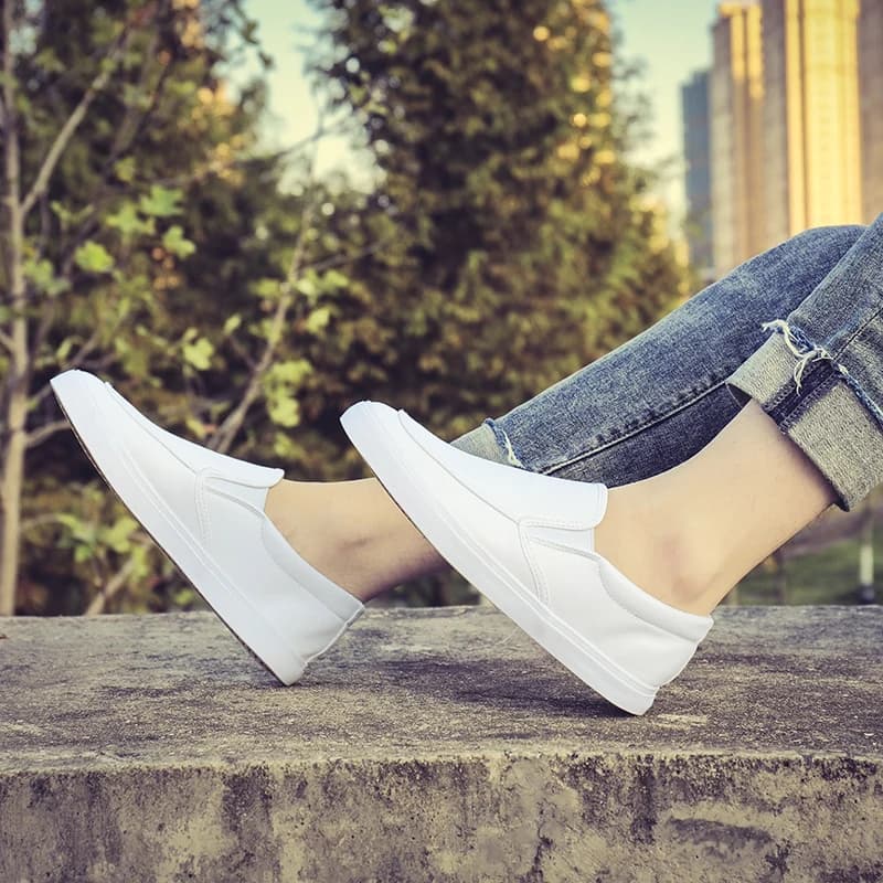Scarpe basse da uomo per uso quotidiano, antiscivolo e impermeabili, per passeggiate all'aperto e campeggio, scarpe casual e semplici alla moda 39-44