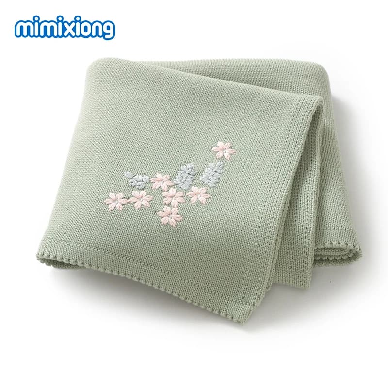 Coperte per bambini ricamate floreali alla moda 90 * 70 cm Lenzuola per culla da viaggio per neonato super morbida per la scuola materna per la ragazza del ragazzo