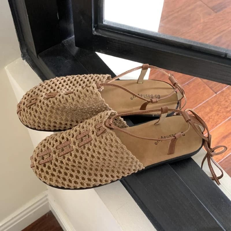 Brand flat sandals in woven mesh Roman style casual women shoes with design crossed fashionable cable non-slip beach shoes for summer outdoors