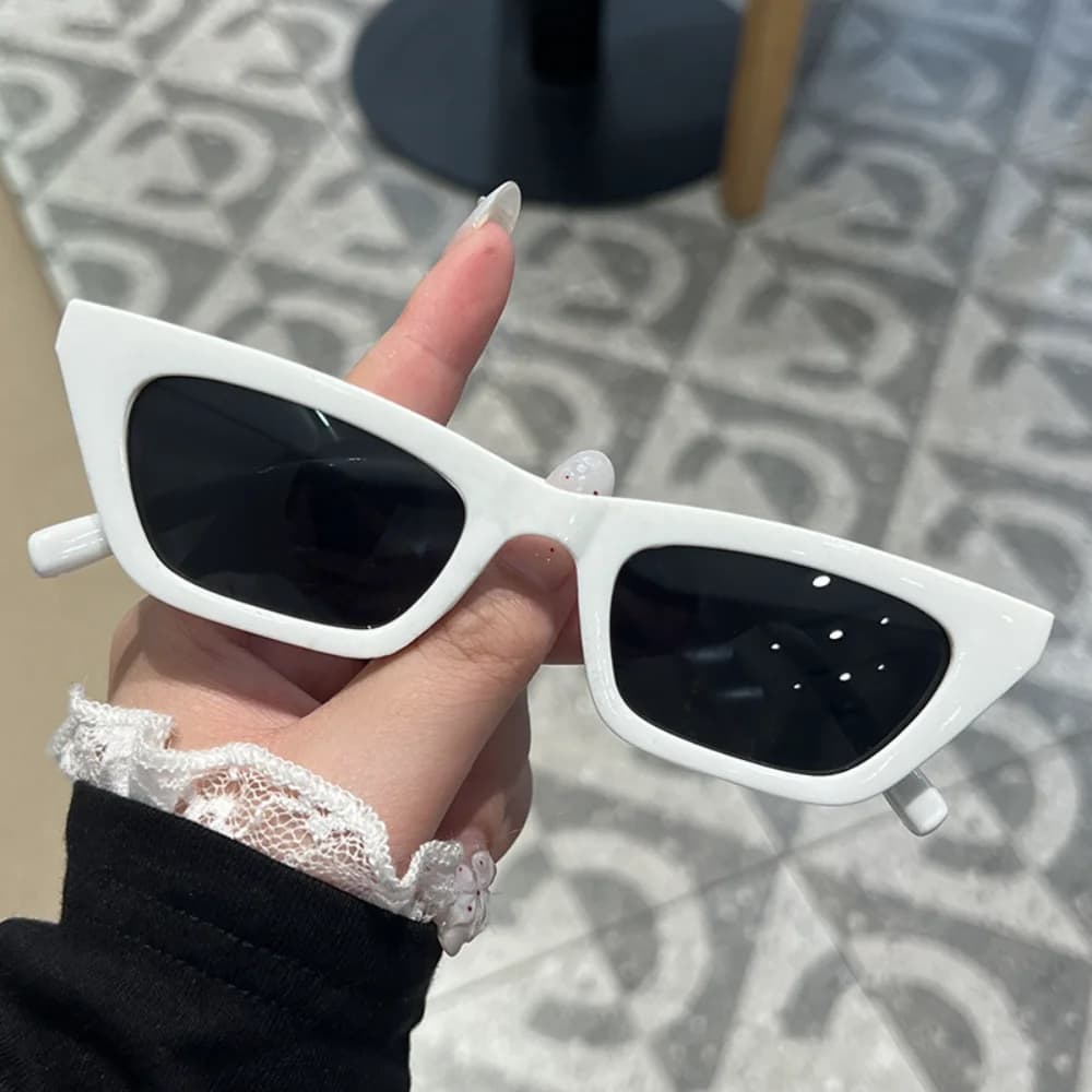 Occhiali da sole unisex in diversi colori, occhiali da sole con lenti polarizzate, occhiali da sole con montatura piccola UV per riunioni sociali e uso quotidiano