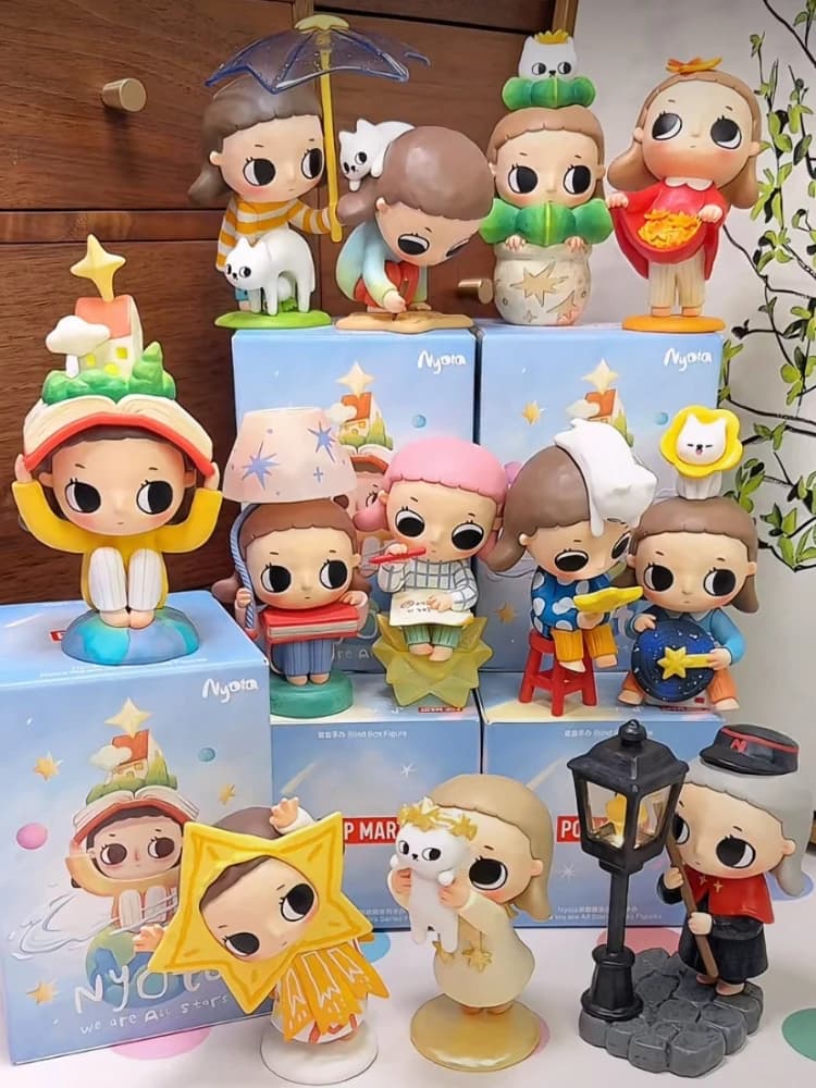 POPMART New Nyota We Are All Stars Series Blind Box Figure Cute Halo Star Pendant Dreamcatcher Star Figure Mystery Box Toy Gift