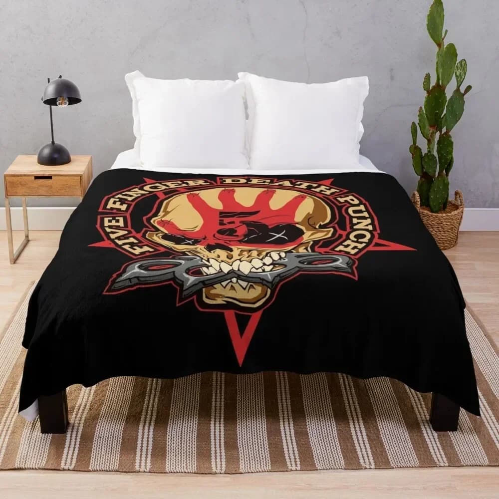 Kitten pixie indossando ali traslucide cinque dita death punch coperta da campeggio Extra Large coperte a quadri da letto
