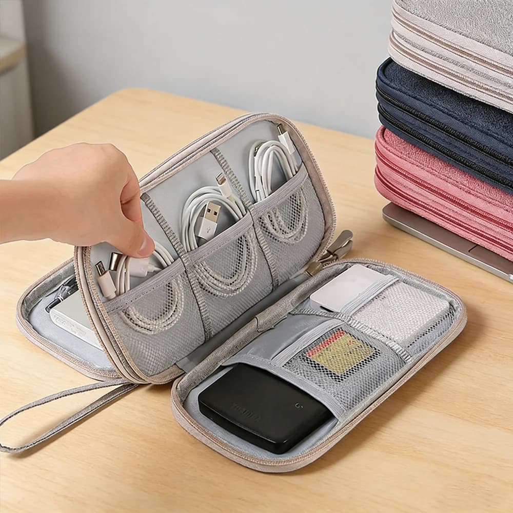 Borsa porta accessori digitali da viaggio a doppio strato per caricabatterie, cavi, auricolari, power bank e chiavette USB