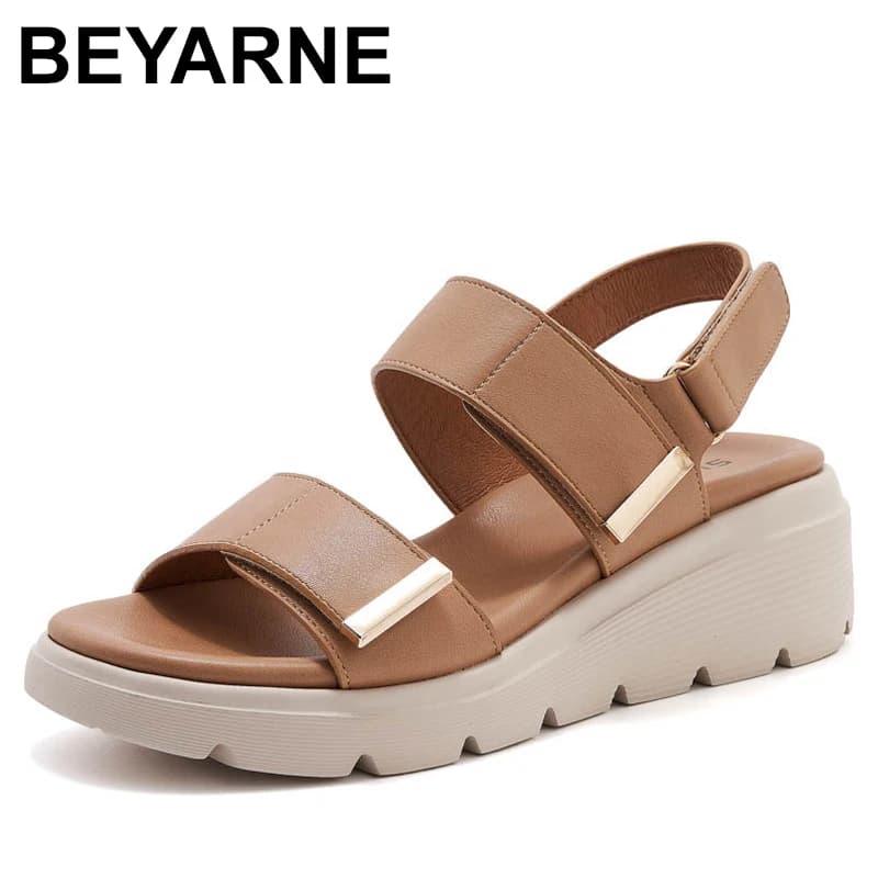 Sandali dolci estivi per le donne Generosi e alla moda Comodi sandali con suola spessa di grandi dimensioni Scarpe da spiaggia Adesivi in velcro