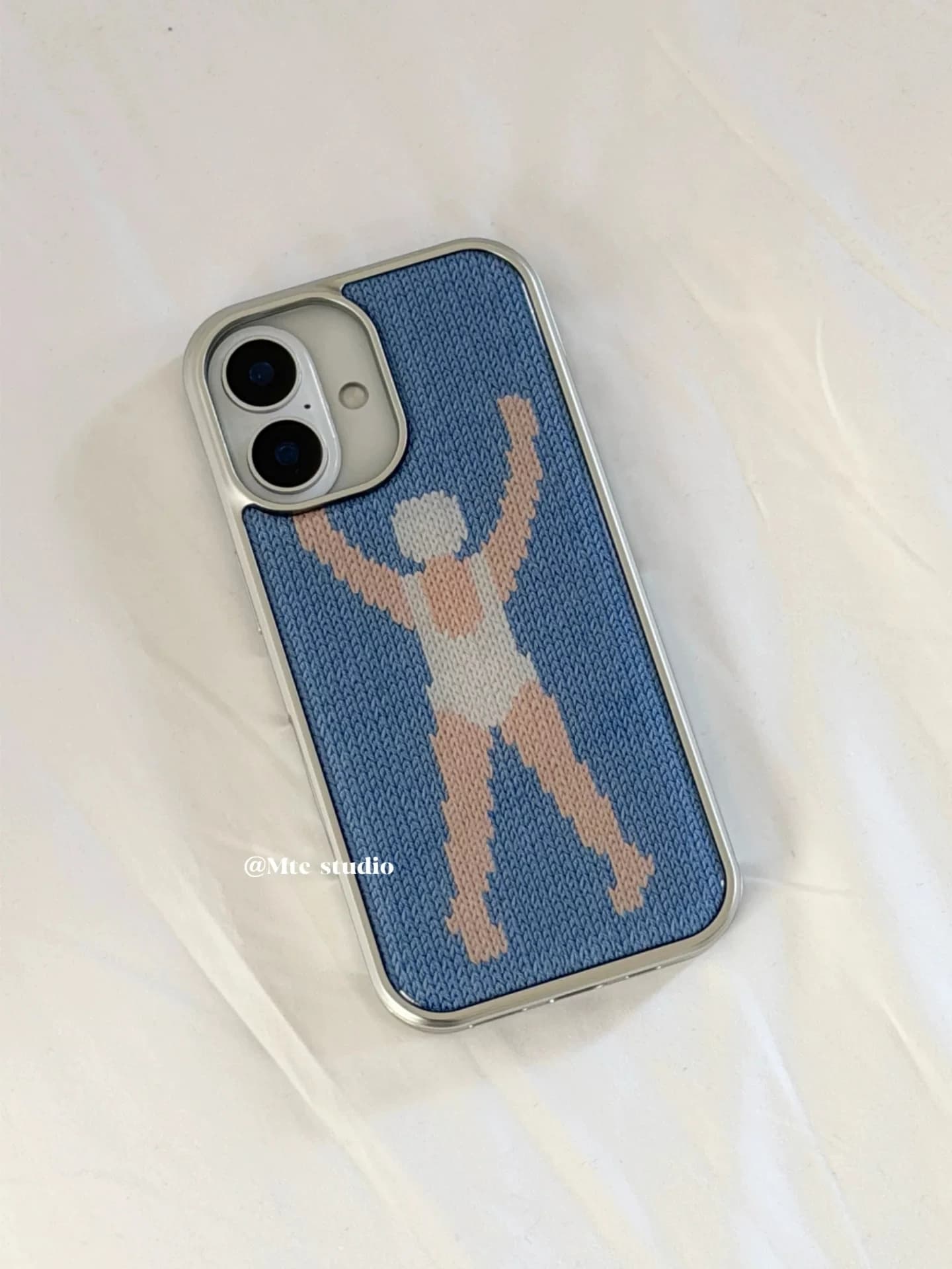 Korean Summer Creative Swimsuit Pattern Couple Drop Glue Phone Case For iPhone 17 16 15 14 13 12 11 Pro MAX Plus 17air 16e Cover