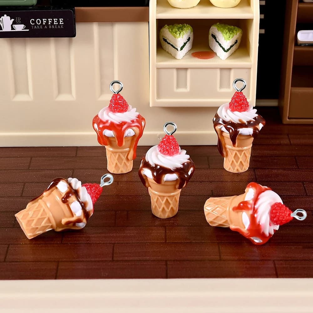 10 Pezzi Ciondoli in Resina a Forma di Gelato alla Marmellata di Fragole, Miniature Alimentari per Fai da Te, Catenine per Telefono, Collane, Orecchini, Accessori per Gioielli