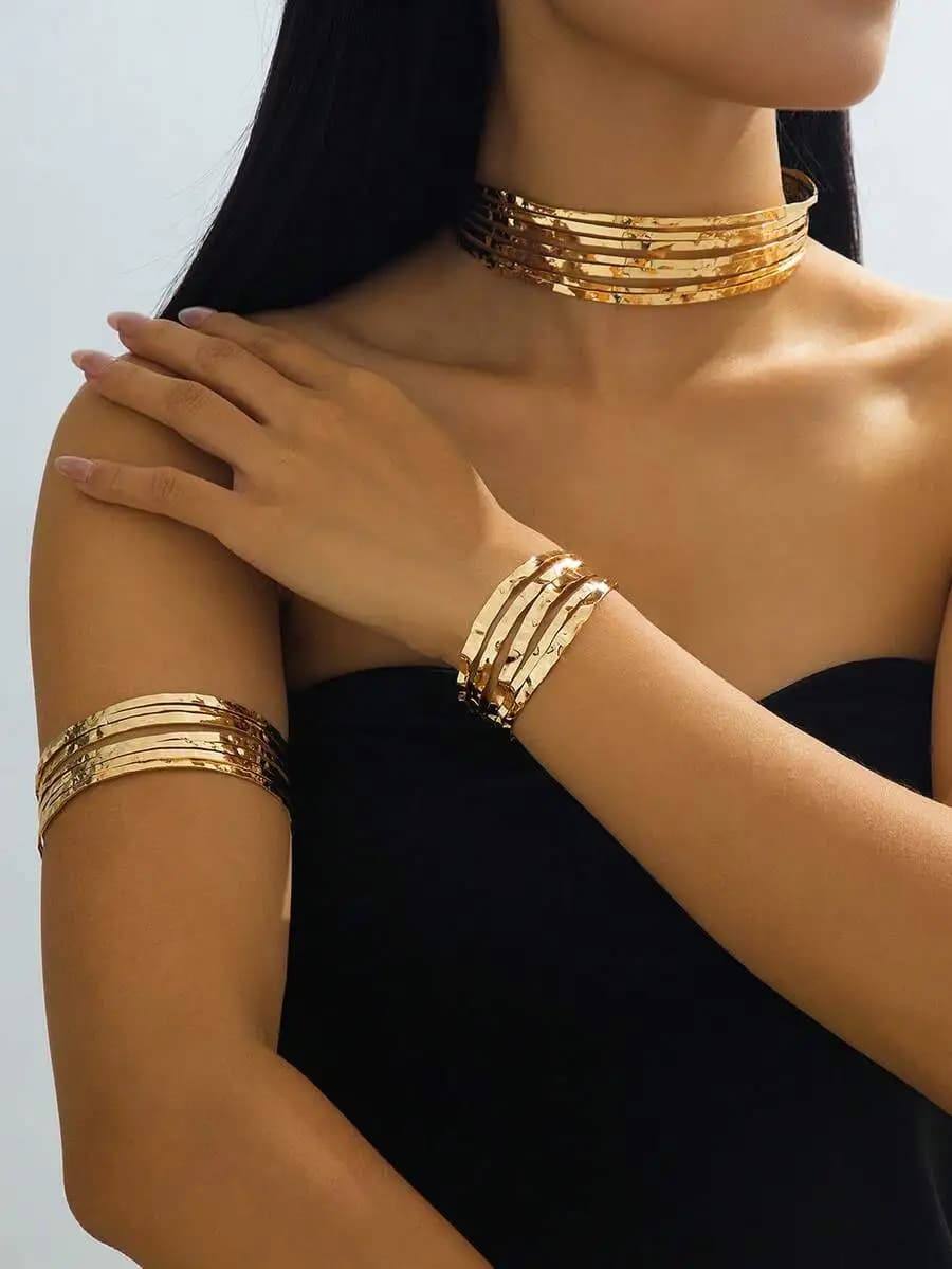 Bracciale vintage geometrico a fascia aperta e bracciale a fascia per il braccio, set di due pezzi
